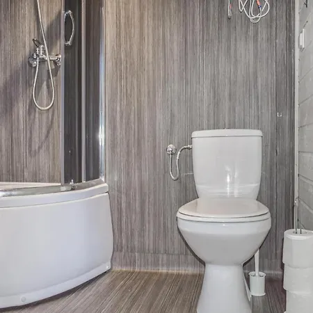 Дом отдыха Awesome In With Wifi Реваль