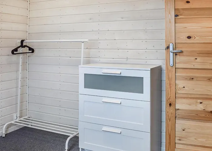 Awesome In With Wifi 別荘 レバル